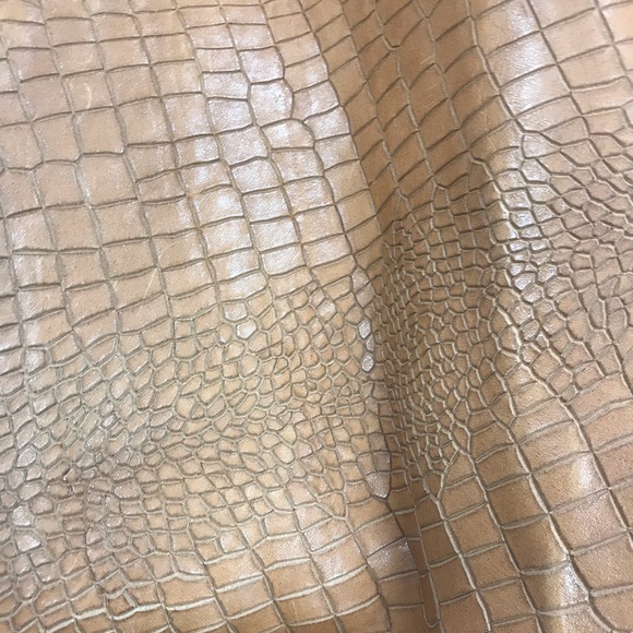 Cowhide mini backpack - Picture 8 of 8